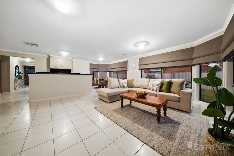 Fifth view of Homely house listing, 17 Tyrell Place, Pakenham VIC 3810