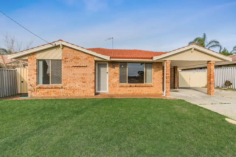 Main view of Homely house listing, 5 Burrows Place, Parmelia WA 6167