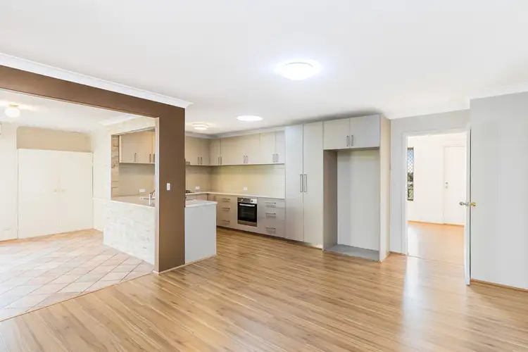 Sixth view of Homely house listing, 5 Burrows Place, Parmelia WA 6167