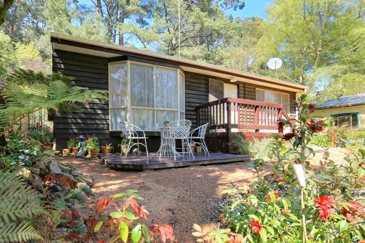 15 Alexander Road, Cockatoo VIC 3781