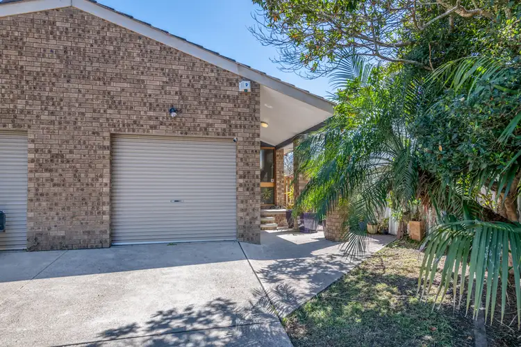 Main view of Homely unit listing, 1/3 Jean Street, Belmont NSW 2280