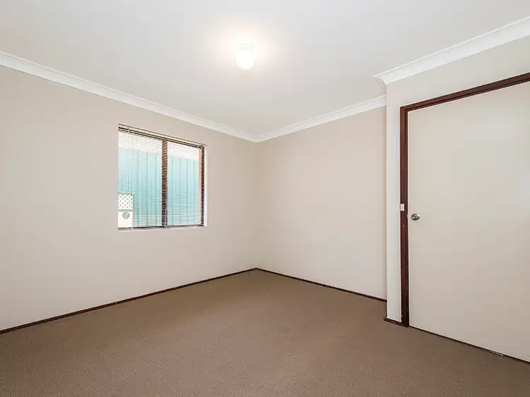 Seventh view of Homely house listing, 4 Oakley Court, Kenwick WA 6107
