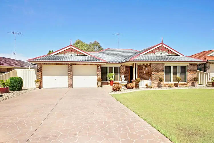 13 Buyu Road, Glenmore Park NSW 2745