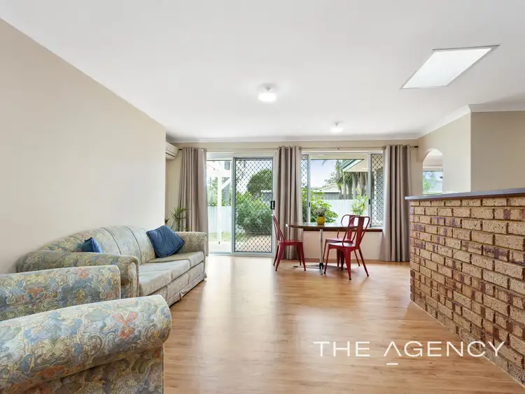 Seventh view of Homely house listing, 4 The Retreat, Forrestfield WA 6058