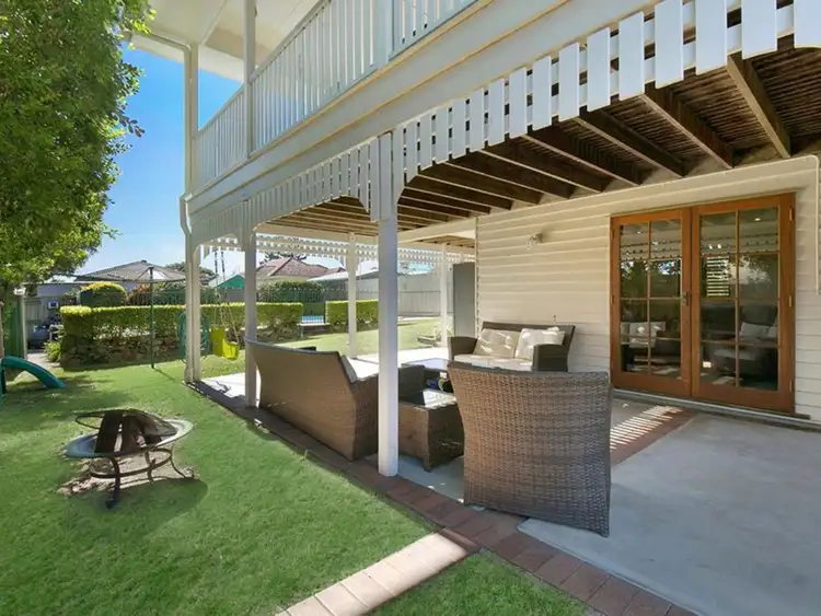 15 Chigwell Street, Wavell Heights QLD 4012