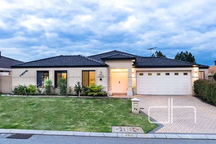 12 Raeburn Crescent, Landsdale WA 6065