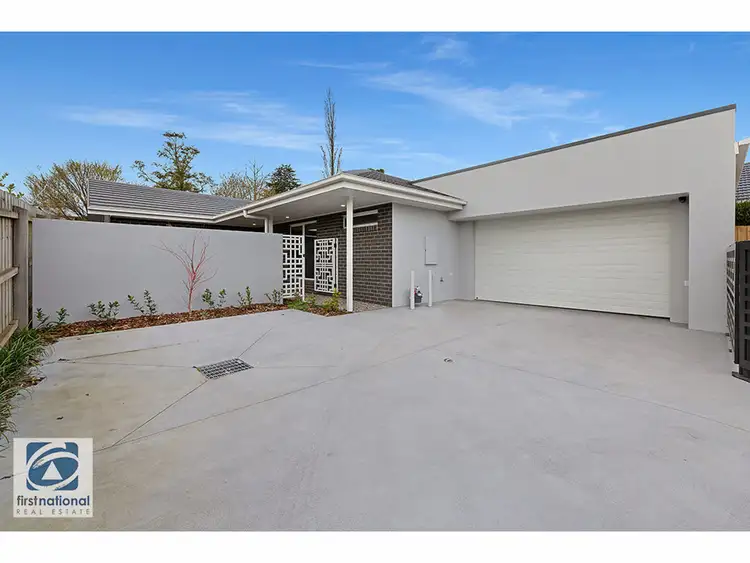 2/4 Koroit Street, Warragul VIC 3820