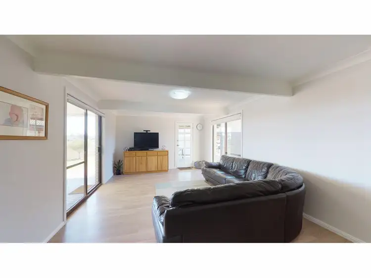 Fifth view of Homely house listing, 10 Mulga Court, Dubbo NSW 2830