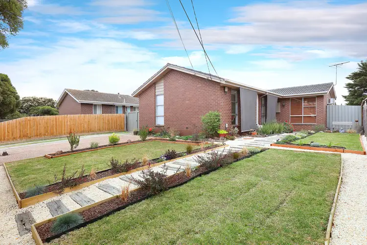 7 Learmonth Crescent, Sunshine West VIC 3020