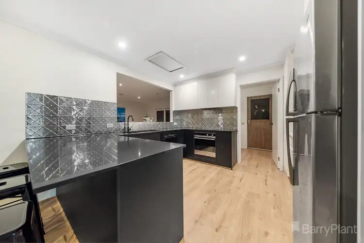 Sixth view of Homely house listing, 7 Emily Close, Pakenham VIC 3810