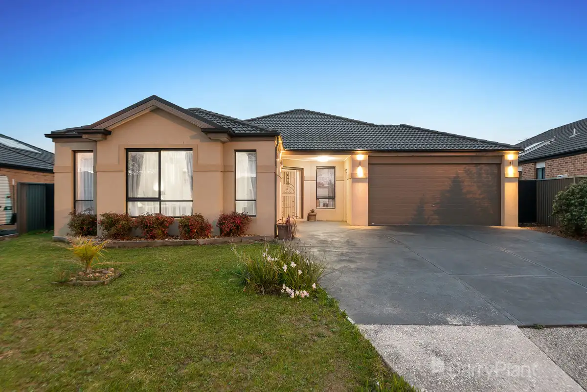 Main view of Homely house listing, 19 Shearwater Drive, Pakenham VIC 3810