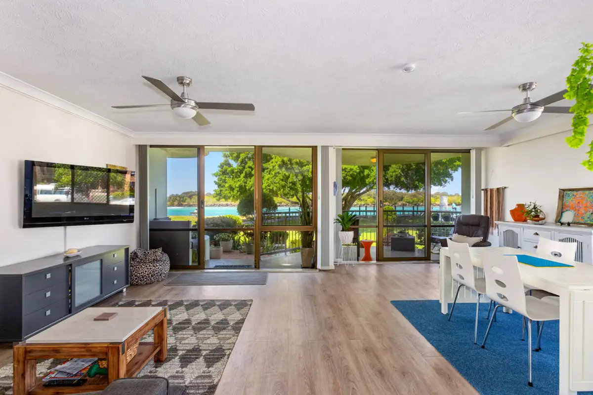 Main view of Homely apartment listing, 2/20 Endeavour Parade, Tweed Heads NSW 2485