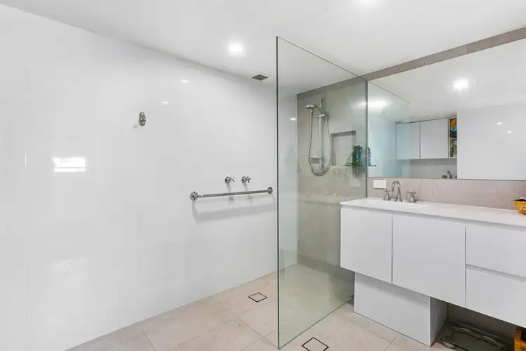 Fifth view of Homely apartment listing, 2/20 Endeavour Parade, Tweed Heads NSW 2485