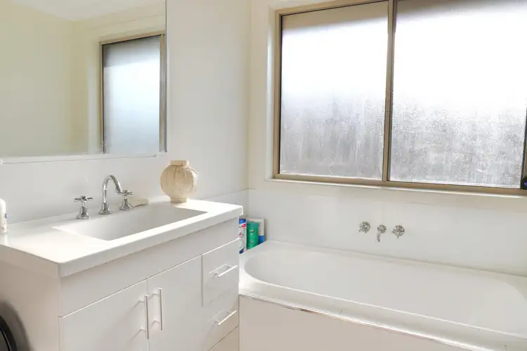 Fourth view of Homely house listing, 8 Lavender Close, Gillieston Heights NSW 2321