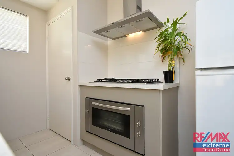 Seventh view of Homely unit listing, 3/21 Oriole Way, Tapping WA 6065