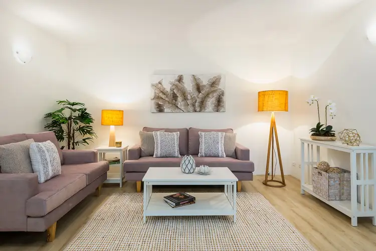 Main view of Homely apartment listing, 2/42 Bonney Avenue, Clayfield QLD 4011