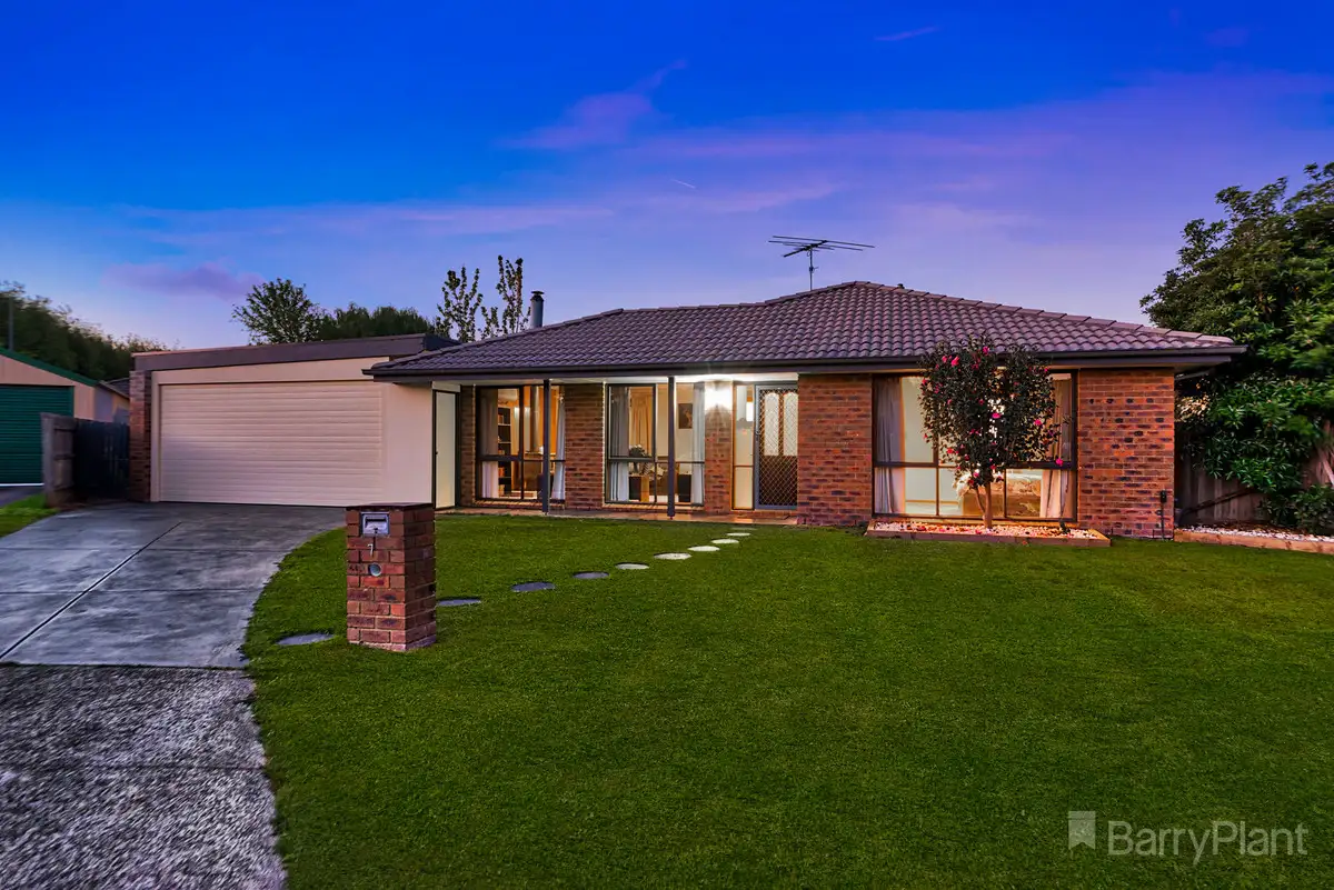 Main view of Homely house listing, 7 Greaves Court, Pakenham VIC 3810