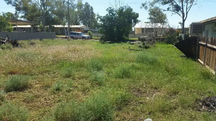 5 Erliston Street, Laverton WA 6440