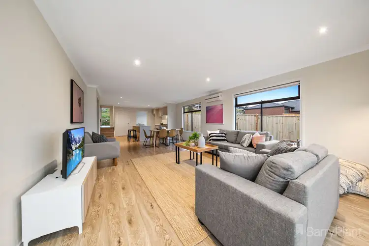Fifth view of Homely house listing, 8 Eastbourne  Crescent, Officer VIC 3809