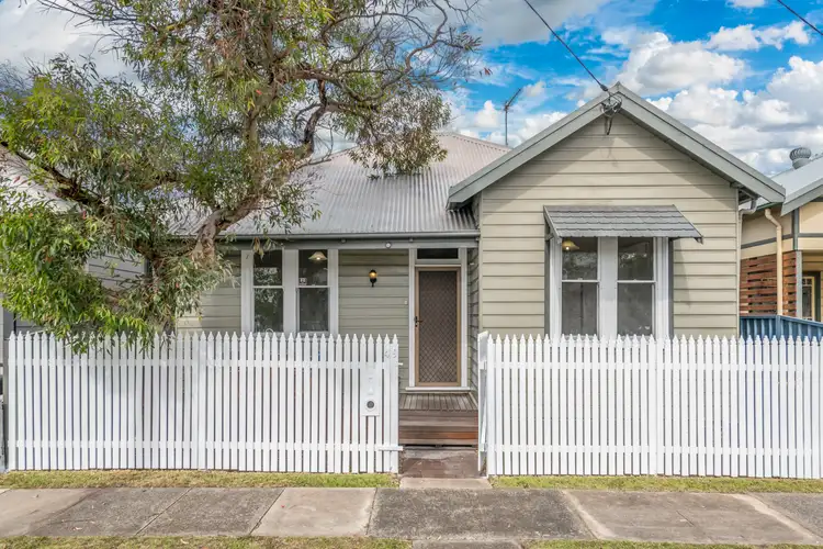 49 Smith Street, Mayfield East NSW 2304