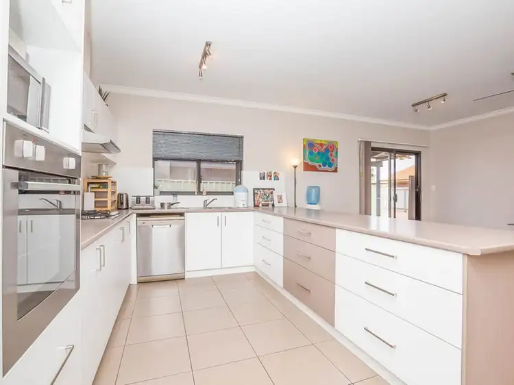 10A Captains Way, South Hedland WA 6722