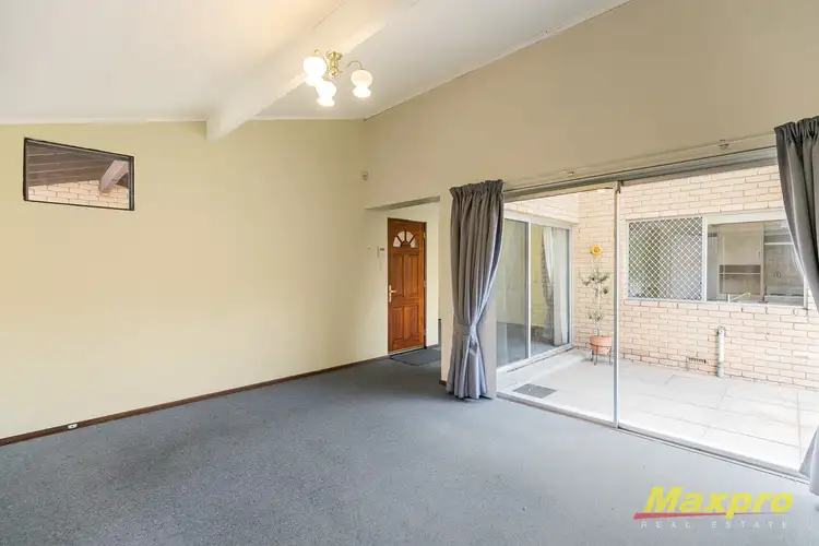 Fifth view of Homely house listing, 2/19 Brampton Way, Lynwood WA 6147
