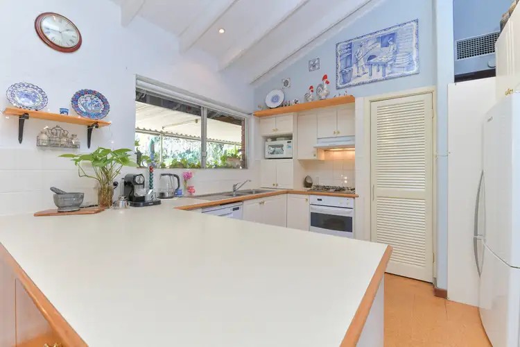 2A Northmoor Road, Eden Hill WA 6054