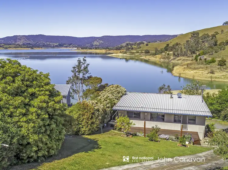 34 Dawn Crescent, Bonnie Doon VIC 3720