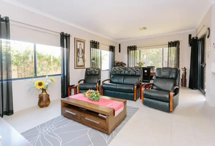 Fifth view of Homely house listing, 11 Atley Pass, Carramar WA 6031