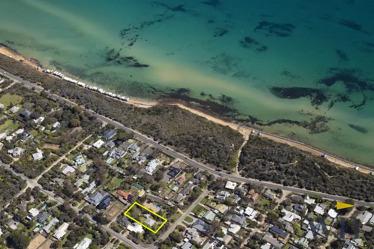 12 Helena Street, Mount Martha VIC 3934