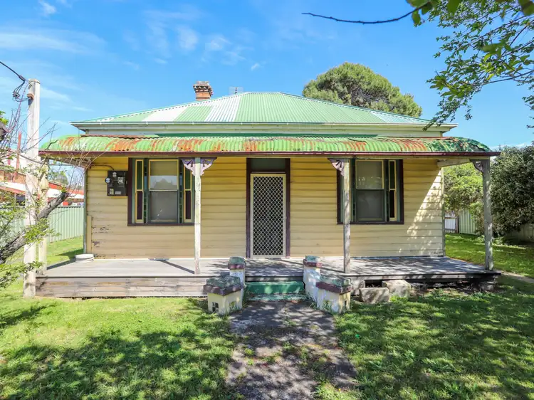 32 Charlton Street, Cessnock NSW 2325
