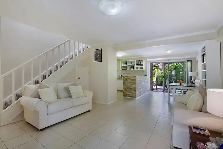 Main view of Homely townhouse listing, 2/6 Pontoon Place, Varsity Lakes QLD 4227