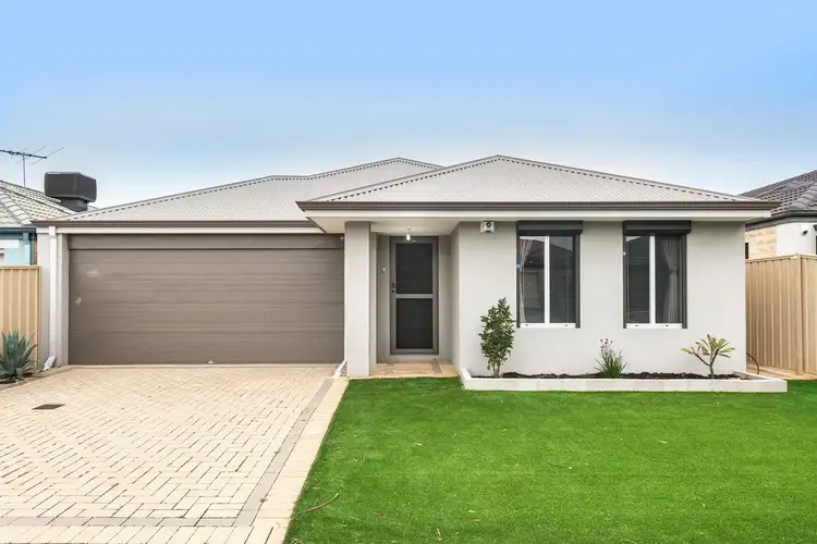 31 Keyham Street, Bertram WA 6167
