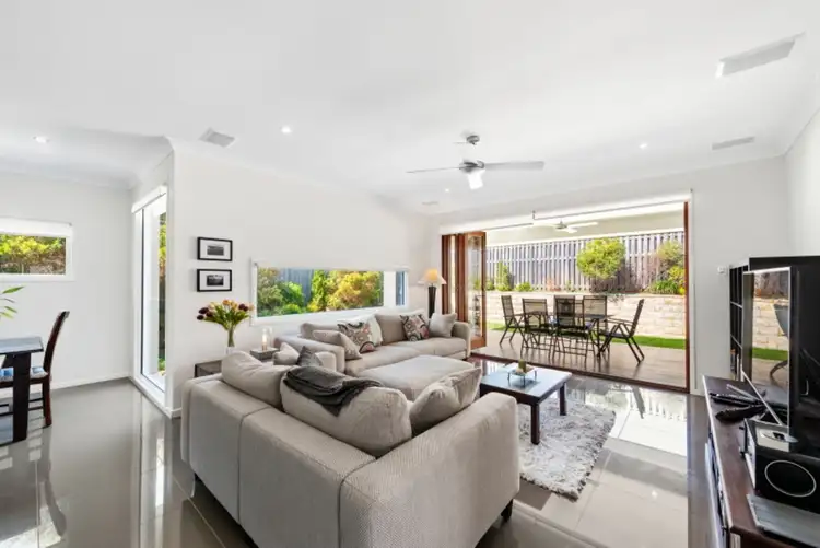 Third view of Homely house listing, 8 Drovers Close, Ferny Hills QLD 4055