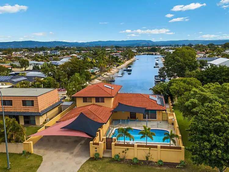 143 Rio Vista Boulevard, Broadbeach Waters QLD 4218