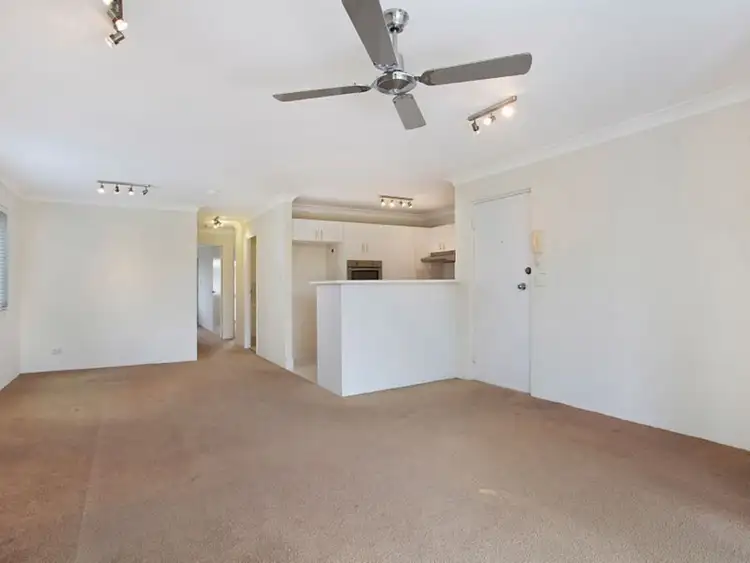 Seventh view of Homely apartment listing, 9/34-36 Chelsea Avenue, Broadbeach QLD 4218