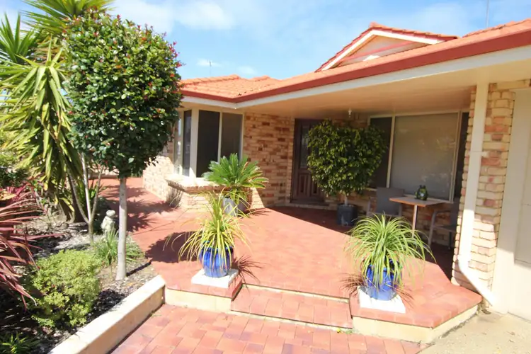 Second view of Homely house listing, 10 Summerlea Avenue, Meadow Springs WA 6210
