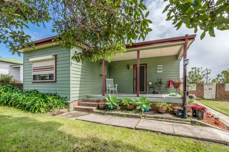 35 Second Street, Cardiff South NSW 2285