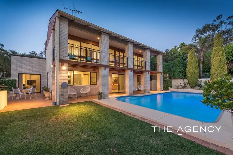 8 Hampton Street, Karrinyup WA 6018