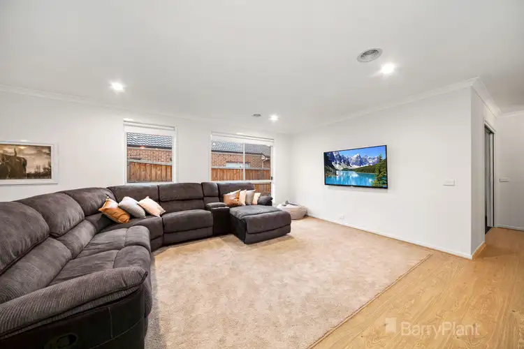 Fourth view of Homely house listing, 3 Finch Court, Drouin VIC 3818