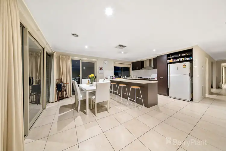 Fourth view of Homely house listing, 7 Tiffany Close, Pakenham VIC 3810
