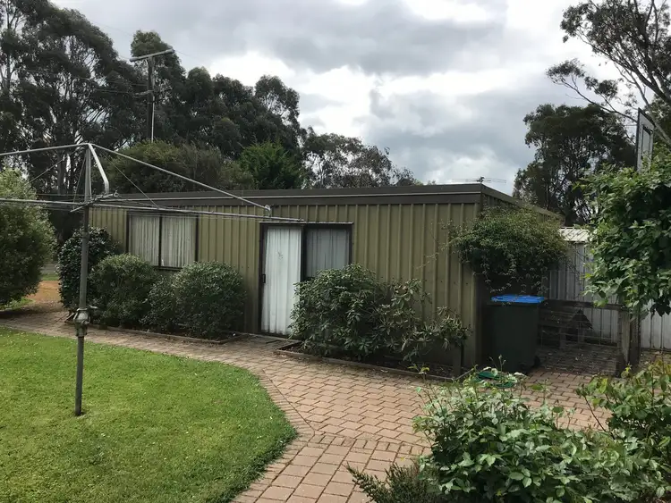 Seventh view of Homely house listing, 2 Paynes Road, Hamilton VIC 3300