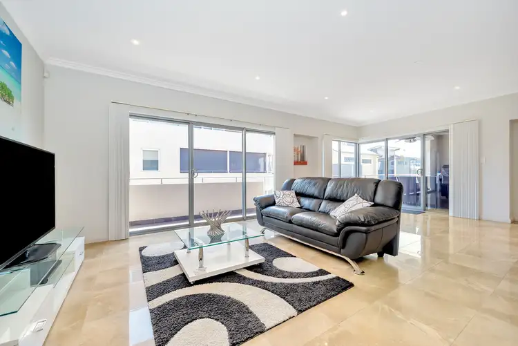 Seventh view of Homely unit listing, 3/32 Vivaldi Drive, Mandurah WA 6210