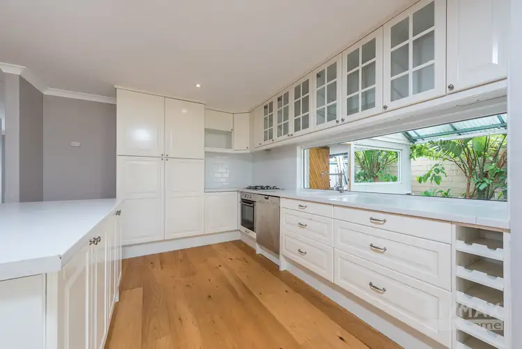 21 Rio Marina Way, Mindarie WA 6030