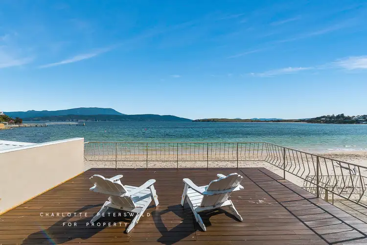 11 Pier Road, Opossum Bay TAS 7023