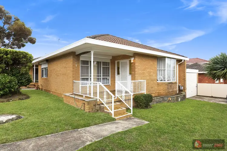 Main view of Homely villa listing, 1/8-12 Evans Street, Sans Souci NSW 2219
