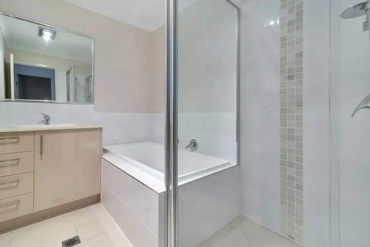 Sixth view of Homely unit listing, 2/26 Sanctuary Drive, Cranley QLD 4350