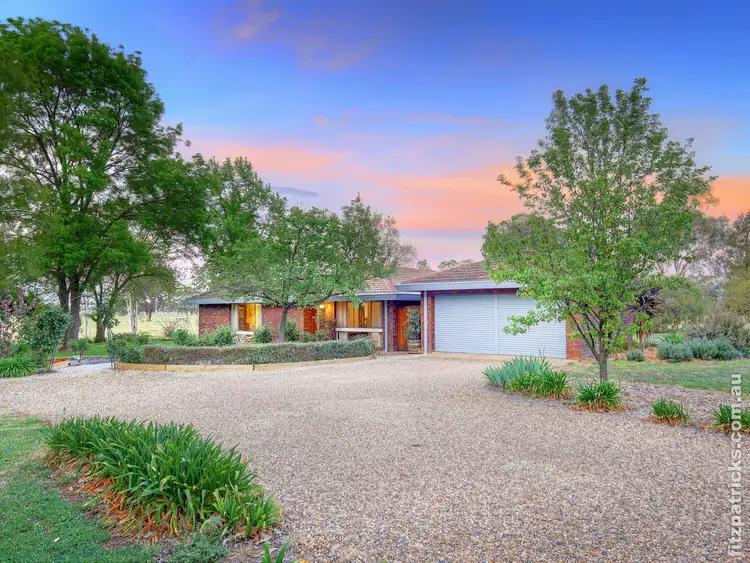 7 Laurel Road, Lake Albert NSW 2650