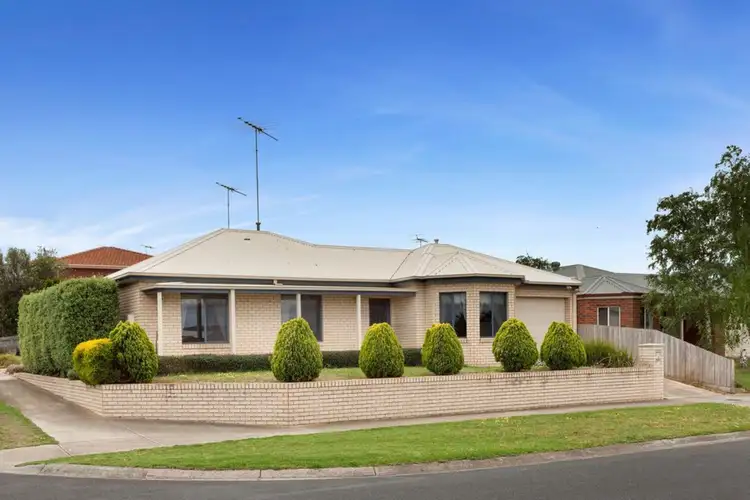 9 Nash Avenue, Drysdale VIC 3222