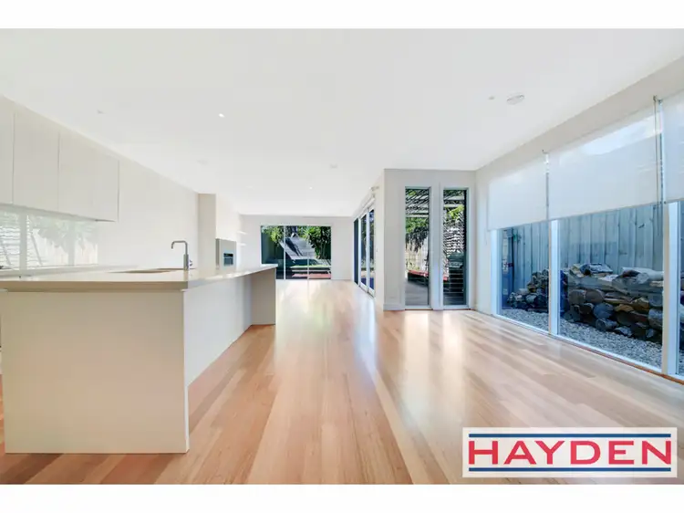 2/50 Wickham Road, Hampton East VIC 3188